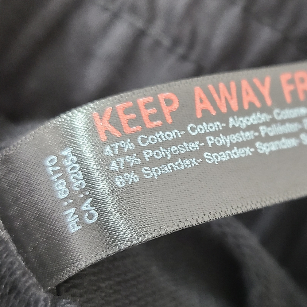 Free People Sunny Athleisure 2-pc. set Crop top and shorts black NEW - Picture 8 of 8